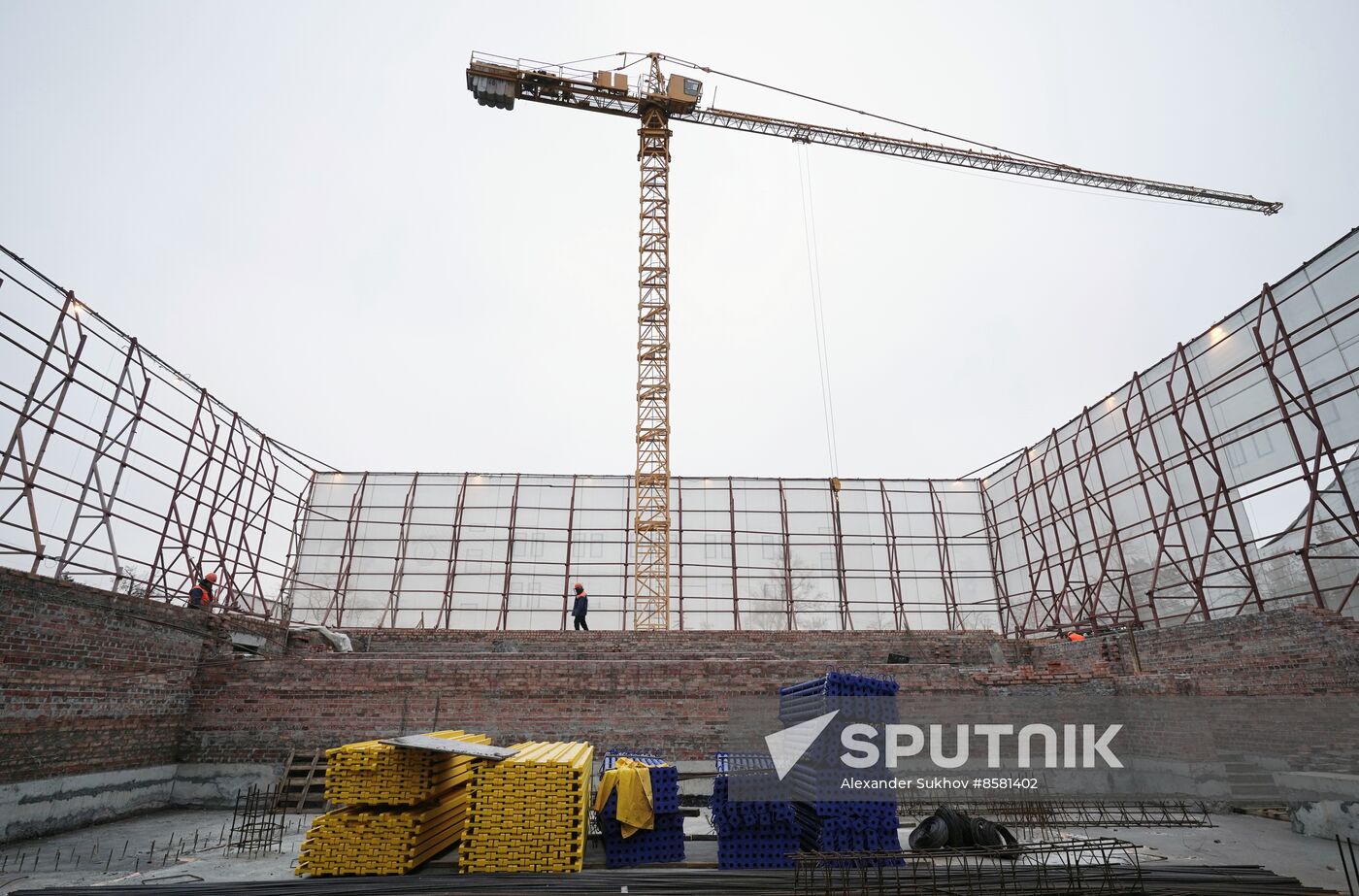 Russia DPR Theatre Rebuilding