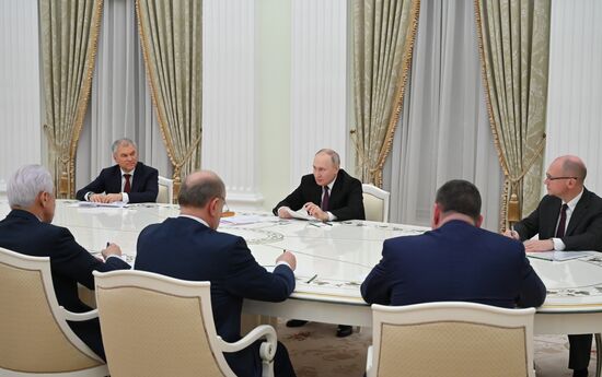 Russia Putin Parliament