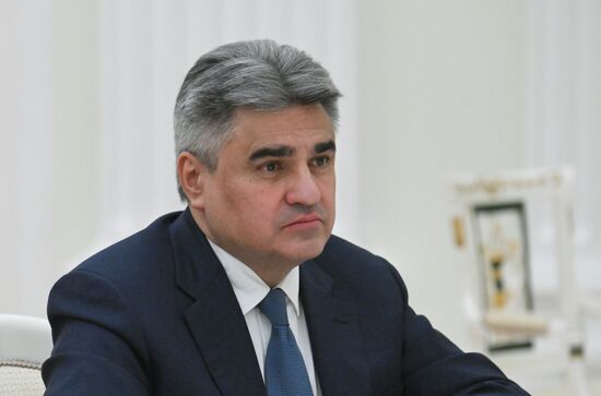 Russia Putin Parliament