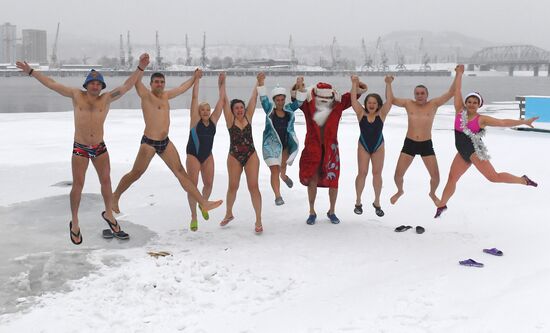 Russia Winter Swimming