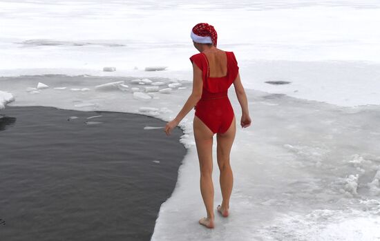 Russia Winter Swimming