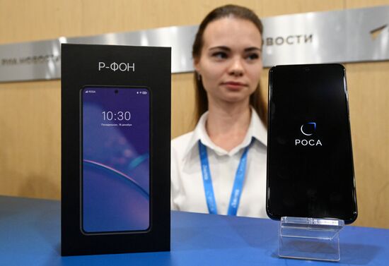 Russia Domestic Smartphone Presentation