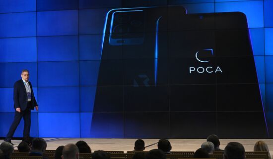 Russia Domestic Smartphone Presentation
