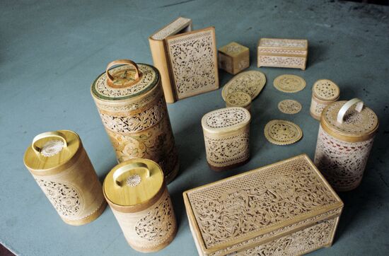 Veliky Ustyug Ornaments Factory items