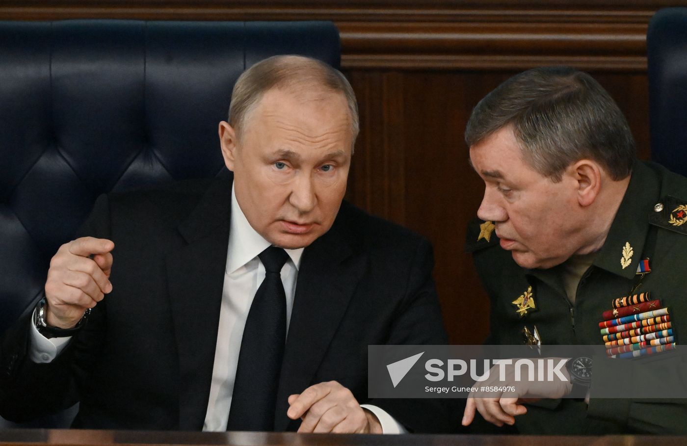 Russia Putin Defence Ministry Board