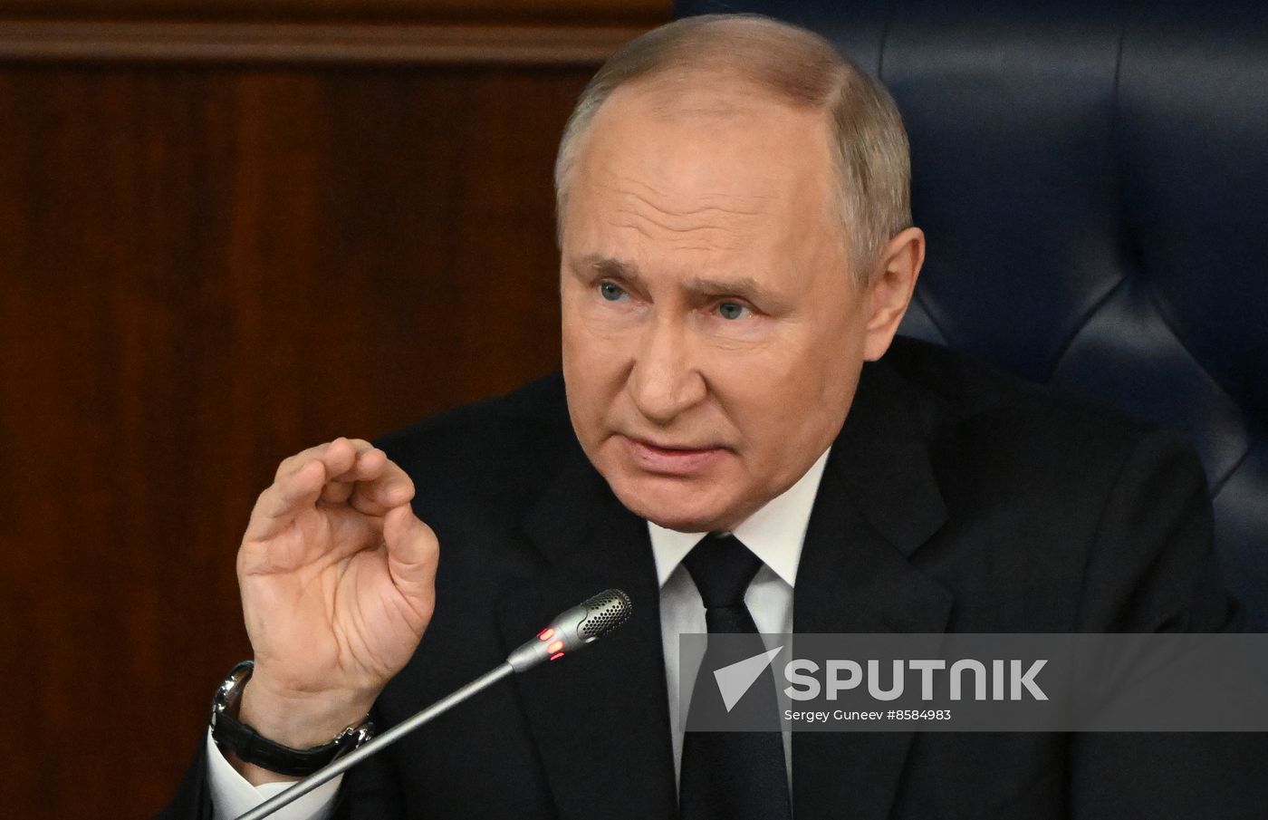 Russia Putin Defence Ministry Board