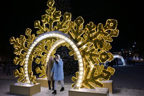 Russia New Year Preparations