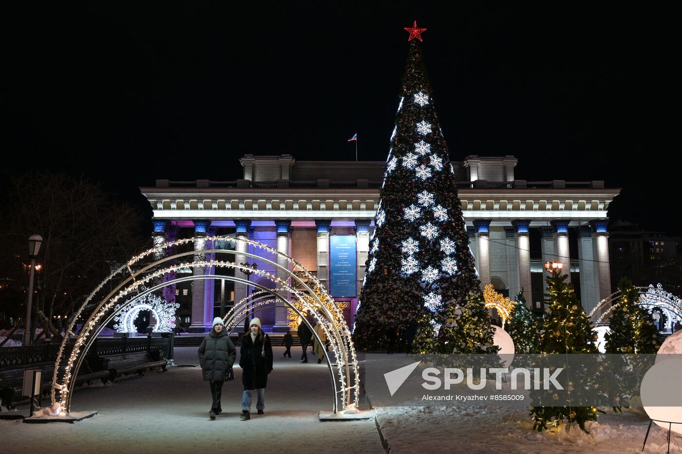 Russia New Year Preparations