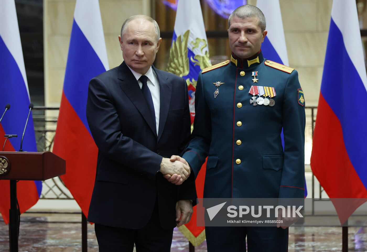 Russia Putin Hero Gold Medals Presentation