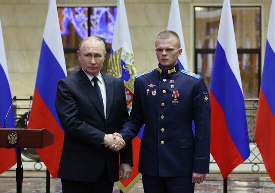 Russia Putin Hero Gold Medals Presentation