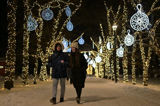 Russia New Year Preparations