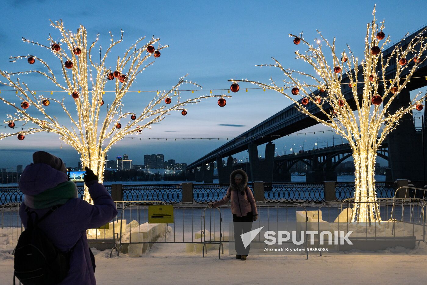 Russia New Year Preparations