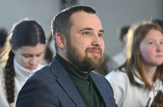 RUSSIA EXPO. Bereg youth forum presentation