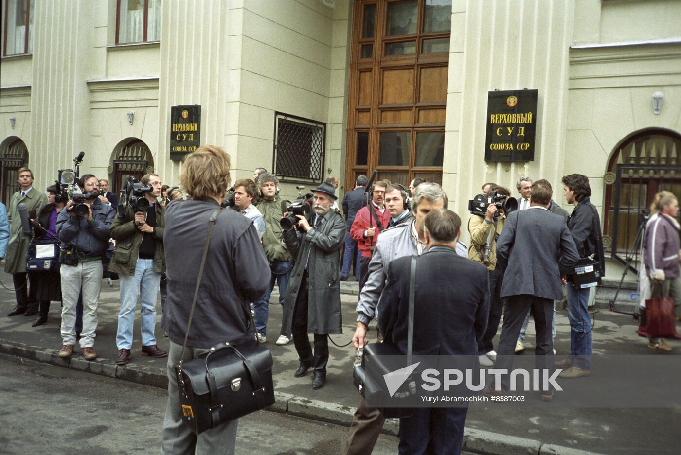 Mathias Rust stands trial