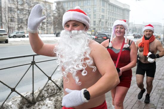 Russia Winter Swimmers Race