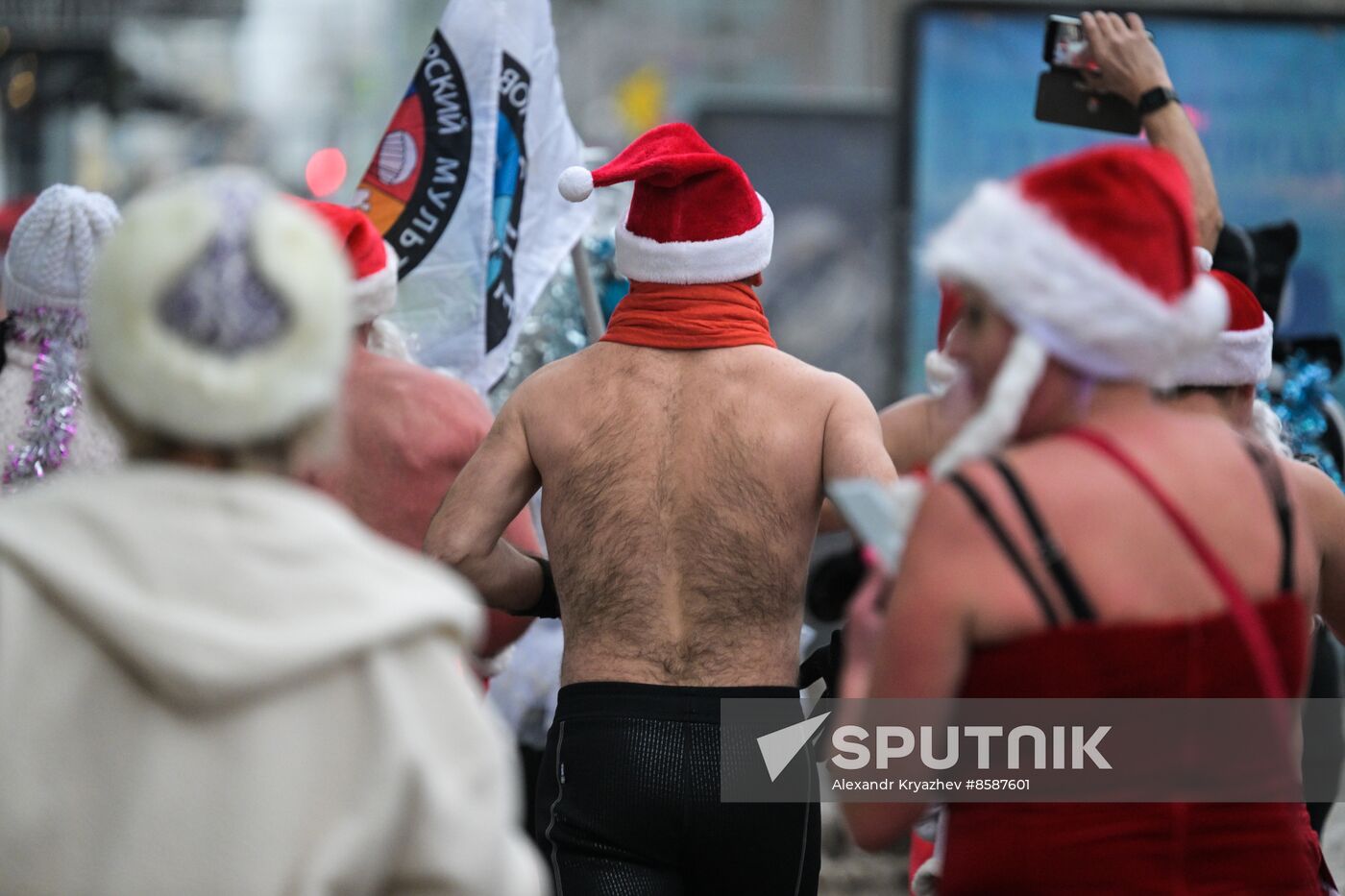 Russia Winter Swimmers Race