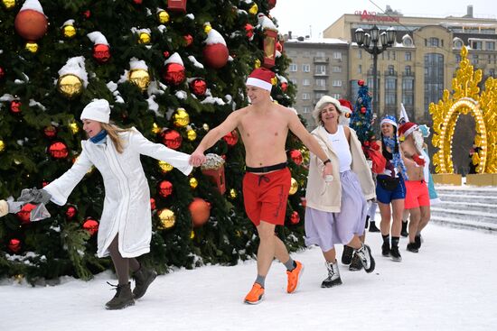 Russia Winter Swimmers Race