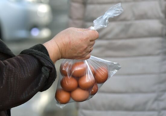 Food market in Simferopol