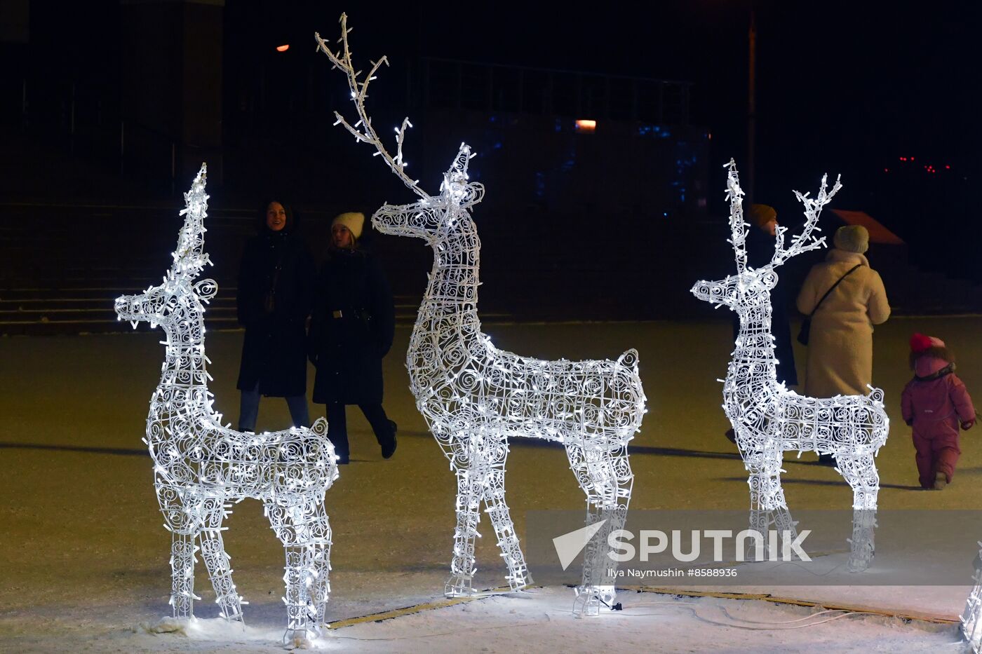 Russia New Year Season Preparations