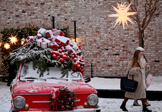 Russia New Year Season Preparations