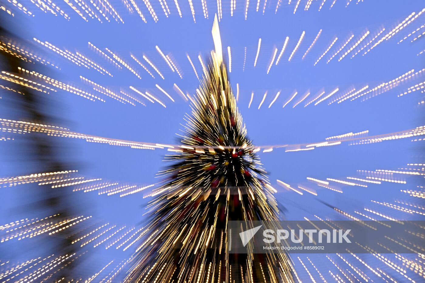 Russia New Year Season Preparations