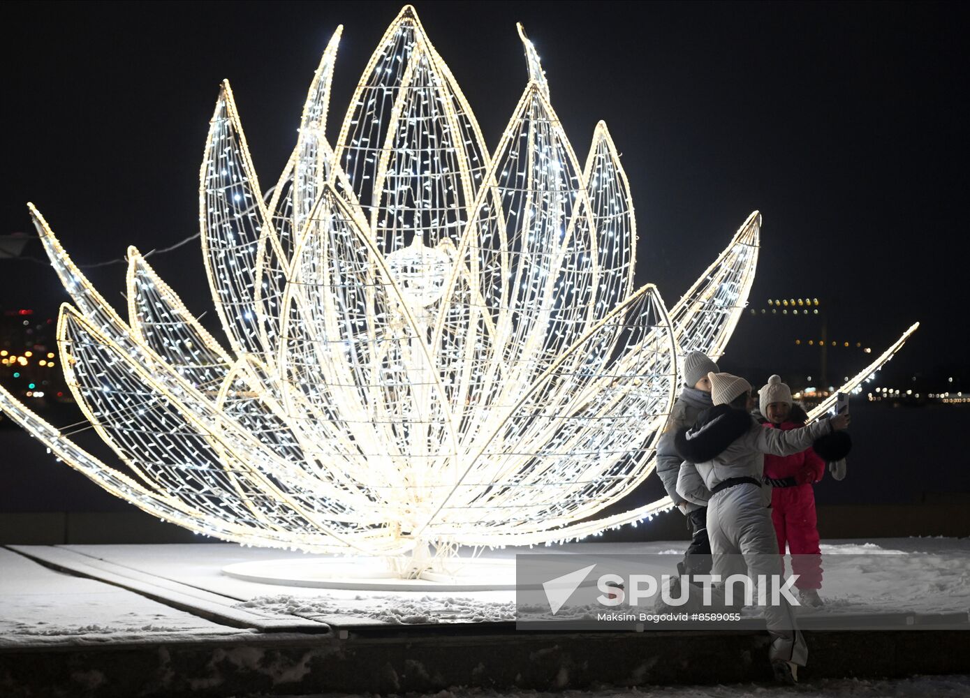 Russia New Year Season Preparations