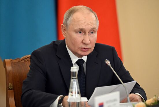 Russia Putin EAEU Council