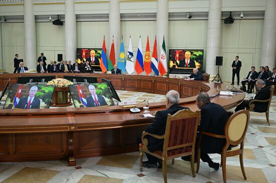 Russia Putin EAEU Council