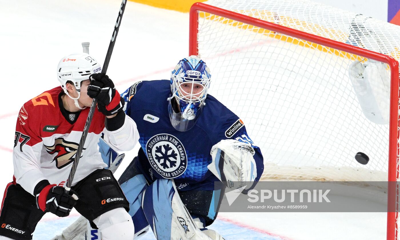 Russia Ice Hockey Kontinental League Sibir - Avangard