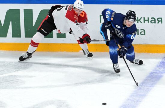 Russia Ice Hockey Kontinental League Sibir - Avangard