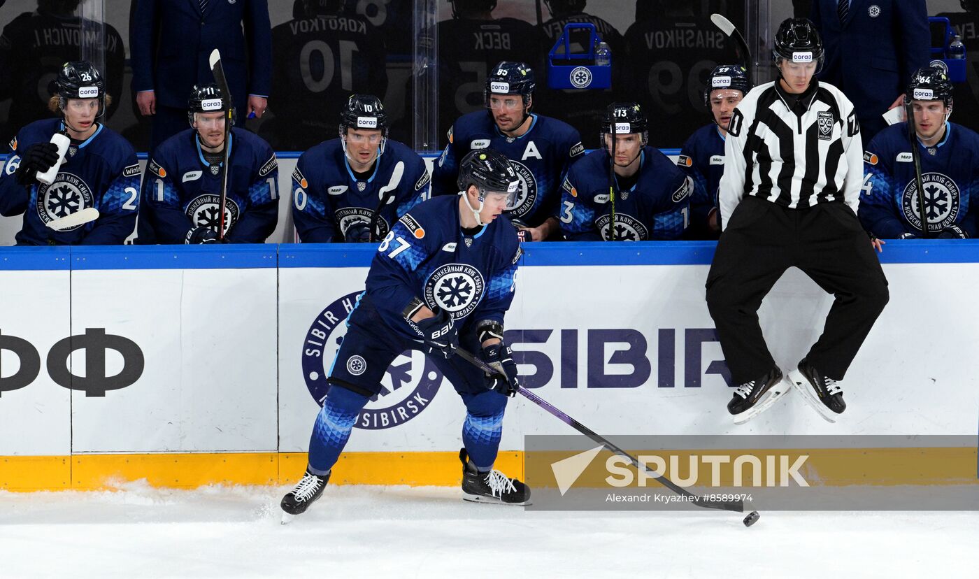 Russia Ice Hockey Kontinental League Sibir - Avangard