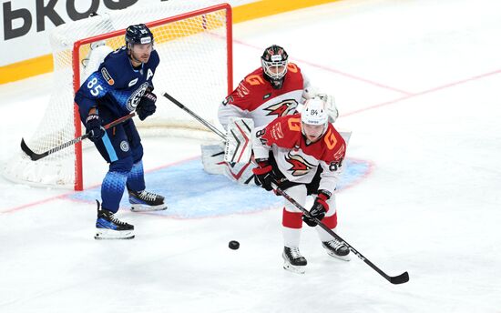 Russia Ice Hockey Kontinental League Sibir - Avangard