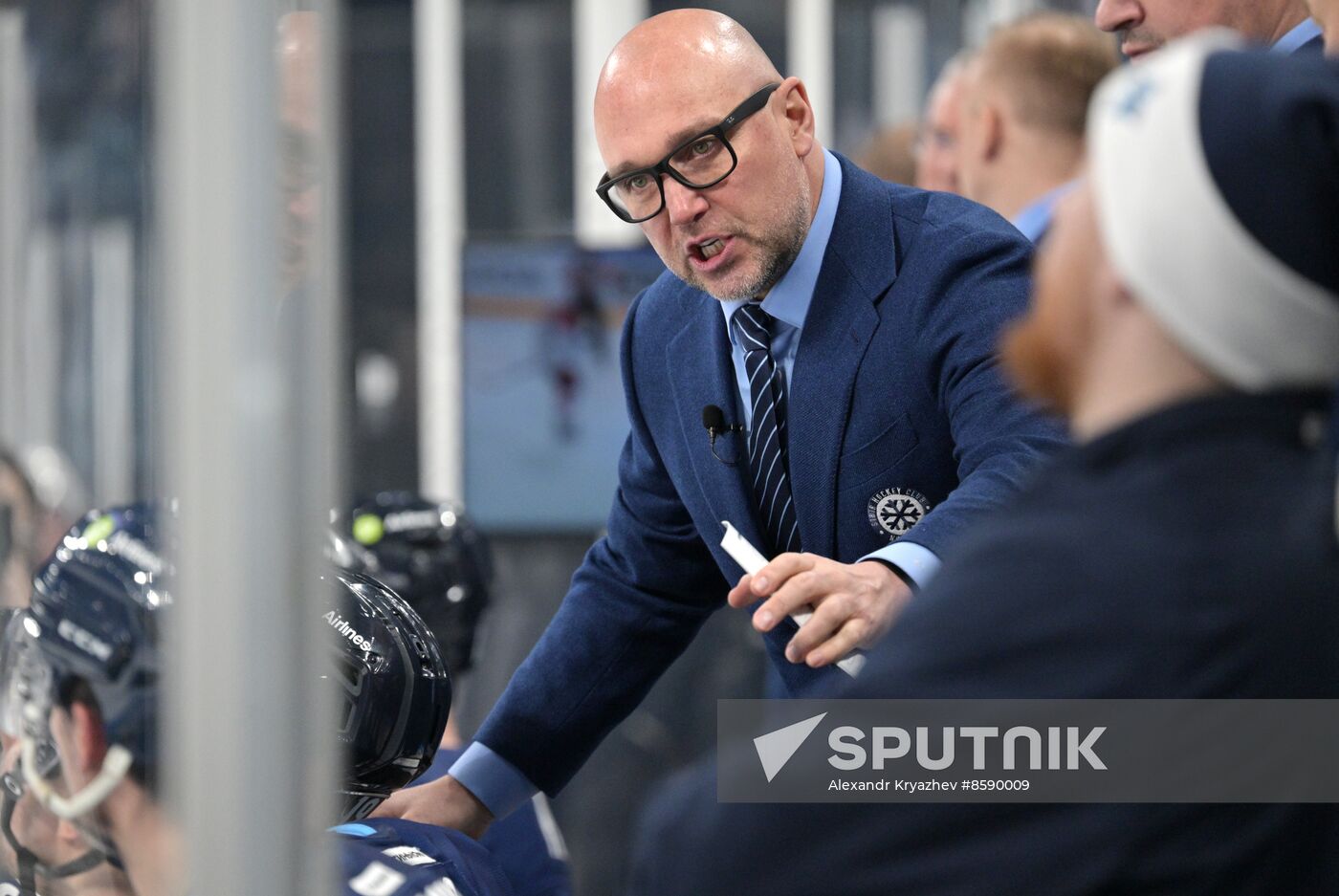 Russia Ice Hockey Kontinental League Sibir - Avangard