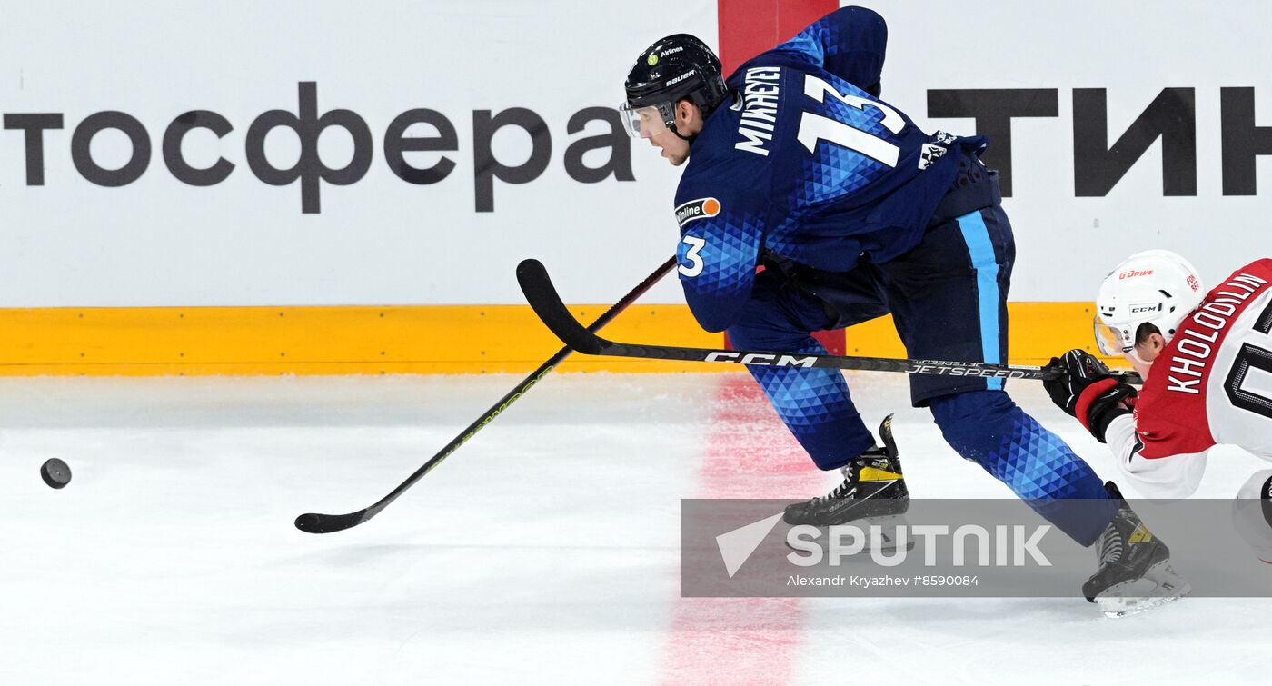 Russia Ice Hockey Kontinental League Sibir - Avangard