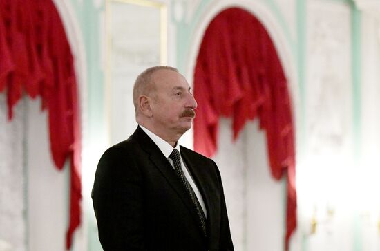 Russia CIS State Heads Palaces Tour