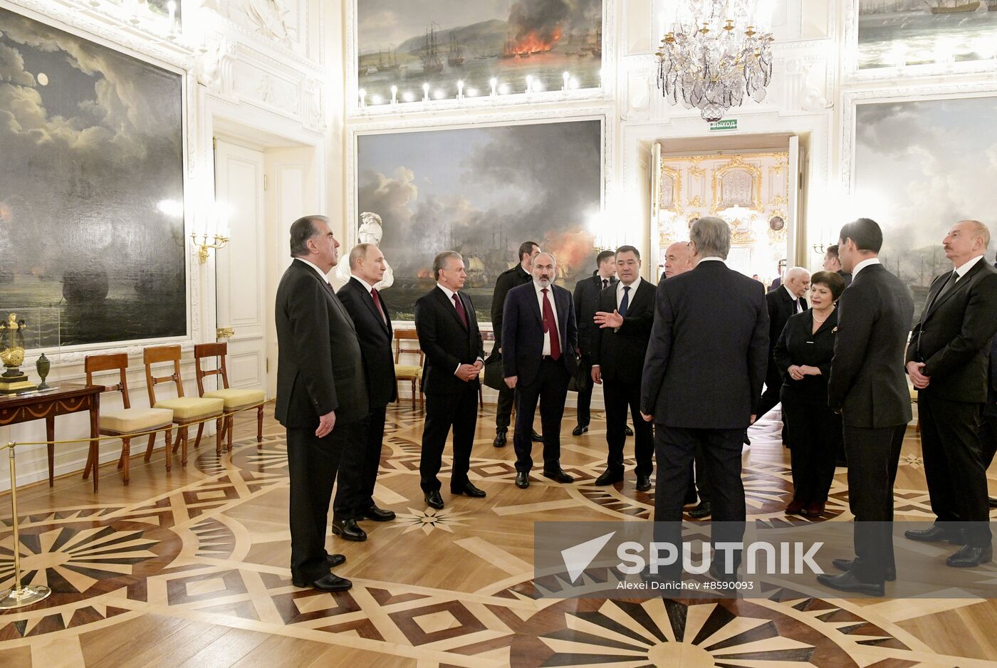 Russia CIS State Heads Palaces Tour