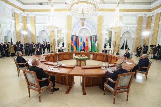 Russia CIS State Heads Meeting