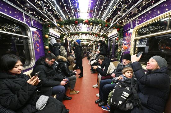 Russia New Year Season Metro