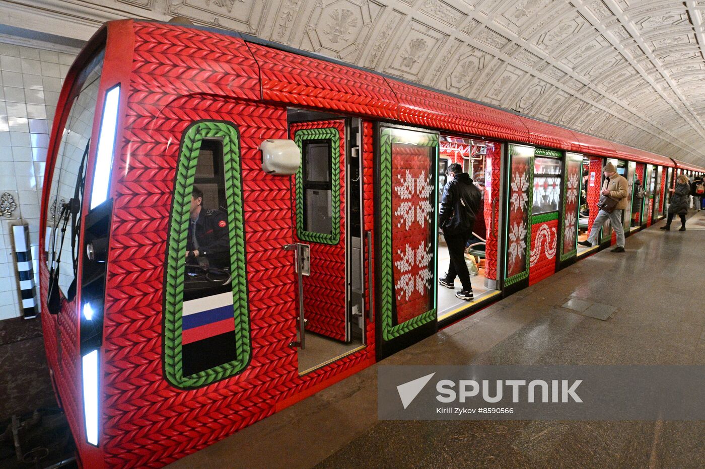 Russia New Year Season Metro