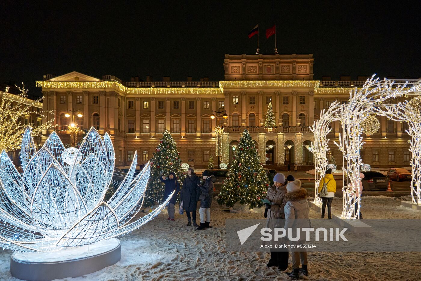 Russia New Year Season Preparations