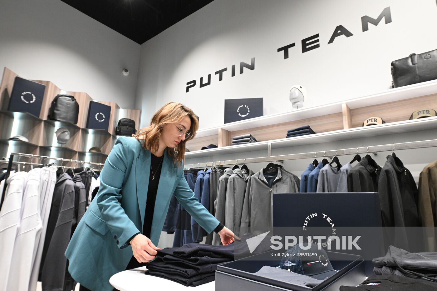 Russia Putin Team Shop