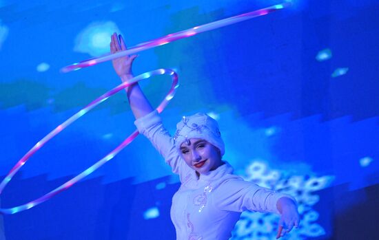 RUSSIA EXPO. A New Year show for children by the Movement of the First