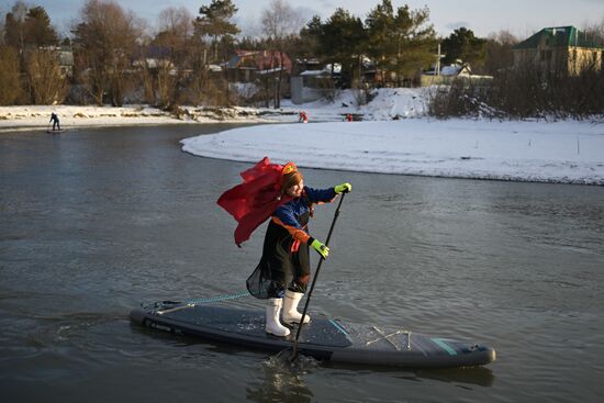 Russia New Year Season Sup Surfing