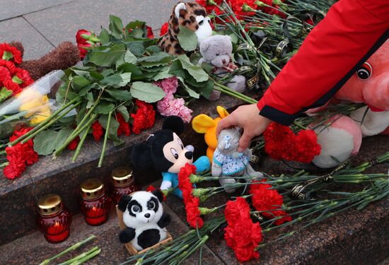 Russia Ukraine Military Operation Shelling Memorial