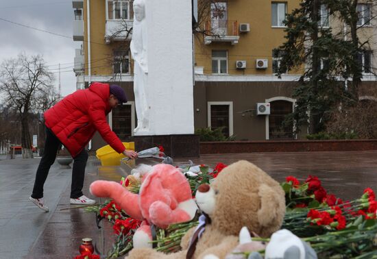 Russia Ukraine Military Operation Shelling Memorial