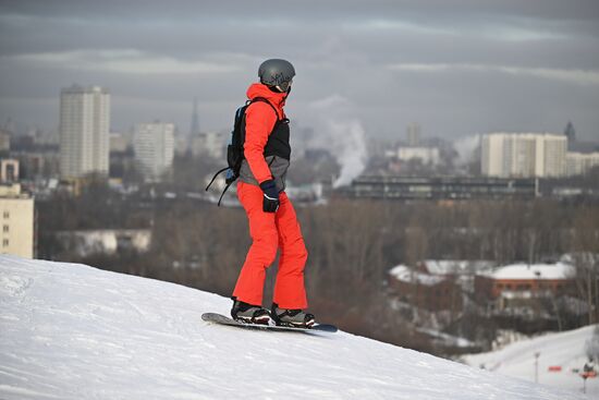 Russia Winter Leisure