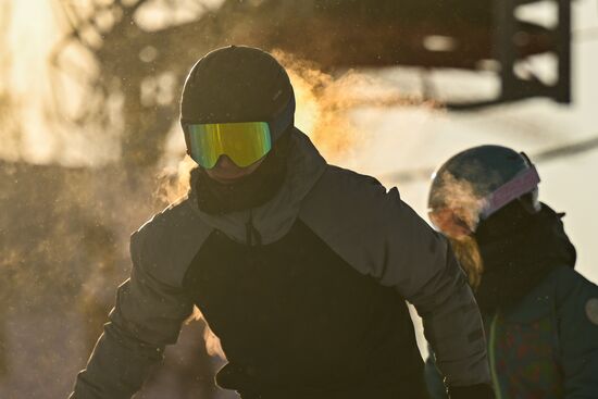 Russia Winter Leisure