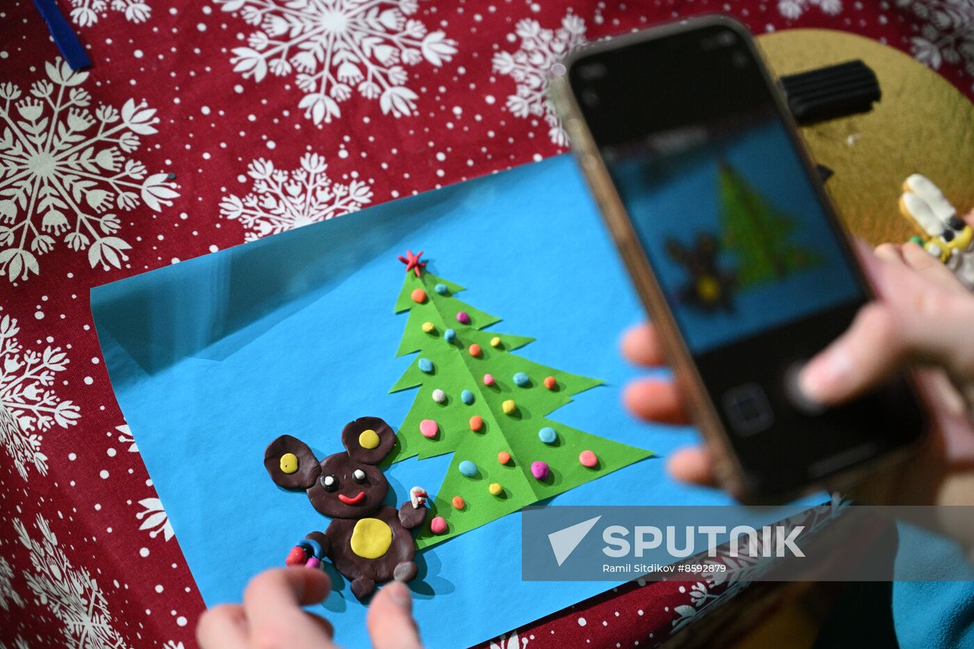 RUSSIA EXPO. Animated Christmas Tree: interactive animated filmmaking workshop