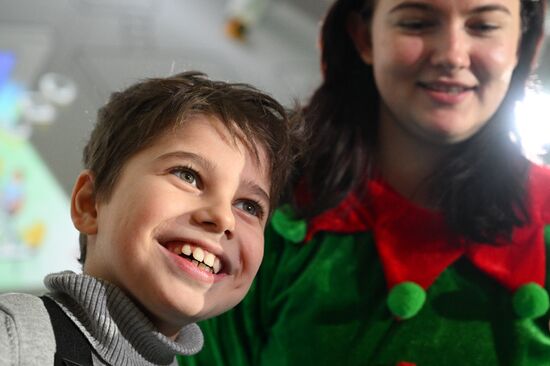 RUSSIA EXPO. Animated Christmas Tree: interactive animated filmmaking workshop