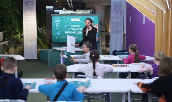 RUSSIA EXPO. Science Kid Day